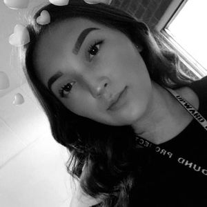 Meet your Posher, Elena